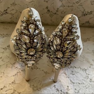 Description
Badgley Mischka Satin Pumps
Peep-Toes with Crystal Embellishments